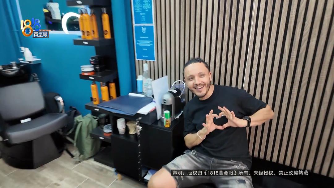 DƬ